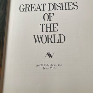 Great Dishes of the World Cookbook by Robert Carrier
